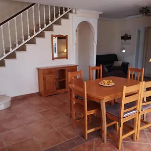 villa-las-dunas-2.adeje-hotels.com/
