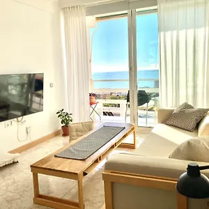 beautiful-mediterranean-views-in-central-torremolinos.es-andalucia.com/